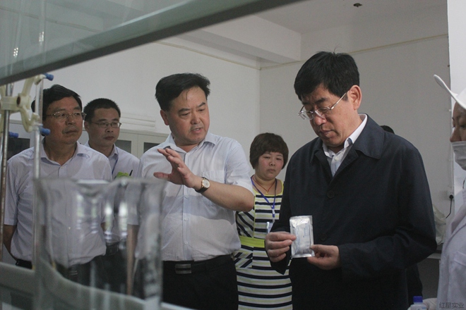 20160615省人大常委会韩永文副主任一行调研红星2.jpg